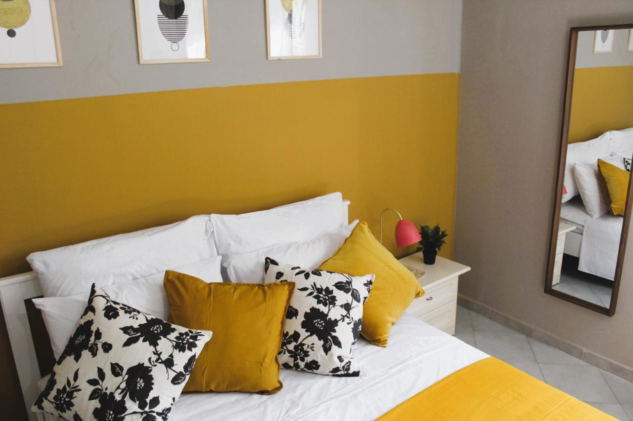 Vomero Parthenope Home เนเปิลส์ ภายนอก รูปภาพ
